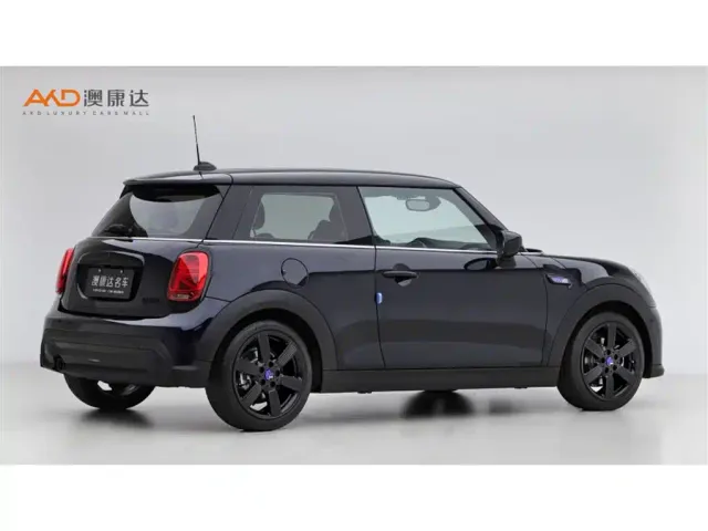 MINI Hatch — Фото автомобиля 3