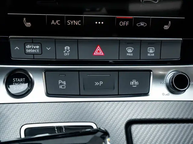Audi A7L — Фото автомобиля 19