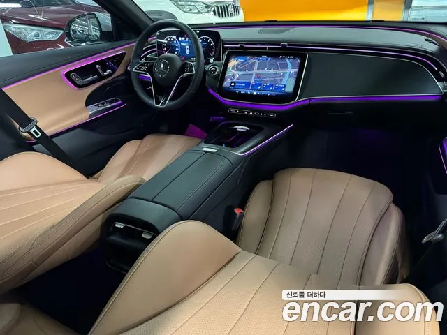 Mercedes-Benz E-Class — Фото автомобиля 8