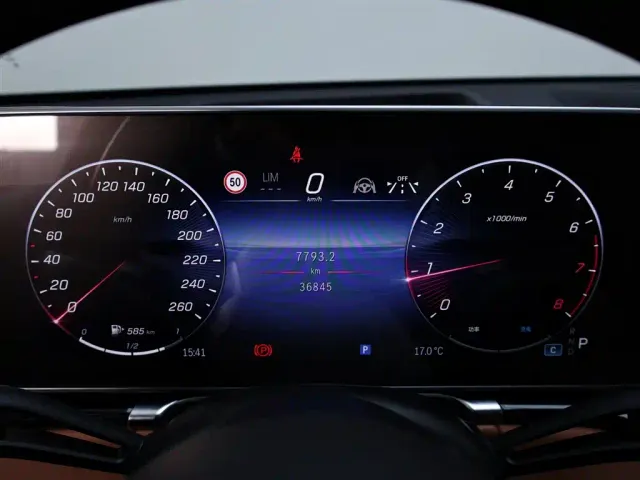 Mercedes-Benz S-Class — Фото автомобиля 15