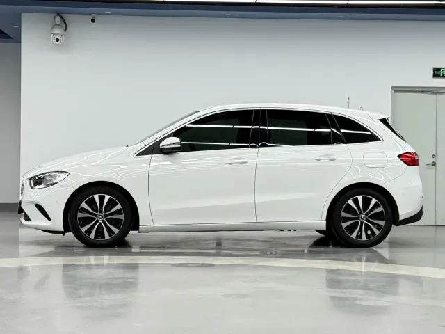 Mercedes-Benz B-Class — Фото автомобиля 4
