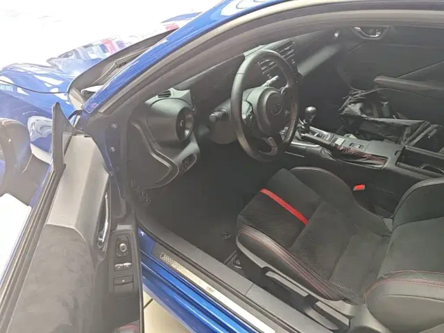 Subaru BRZ — Фото автомобиля 15