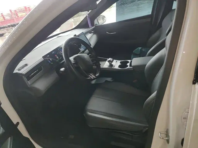 BYD Qin PLUS — Фото автомобиля 14