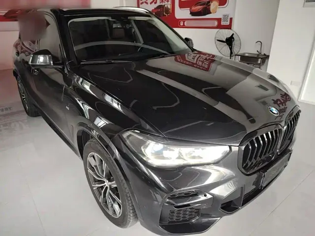 BMW X5 — Фото автомобиля 3