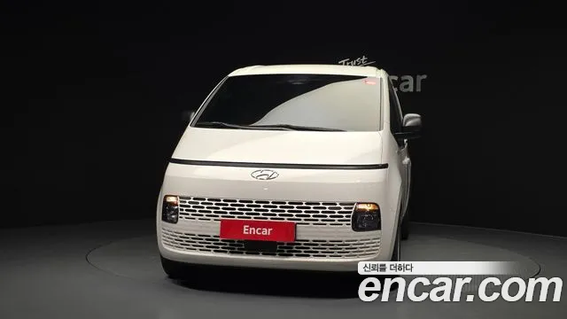 Hyundai Staria Staria Карго 3 места — Фото автомобиля 3