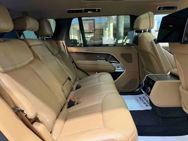 Land Rover Range Rover — Фото автомобиля 19