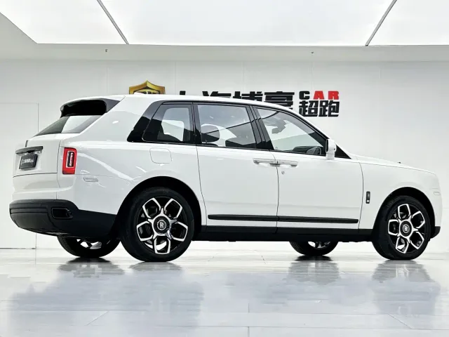 Rolls-Royce Cullinan — Фото автомобиля 8