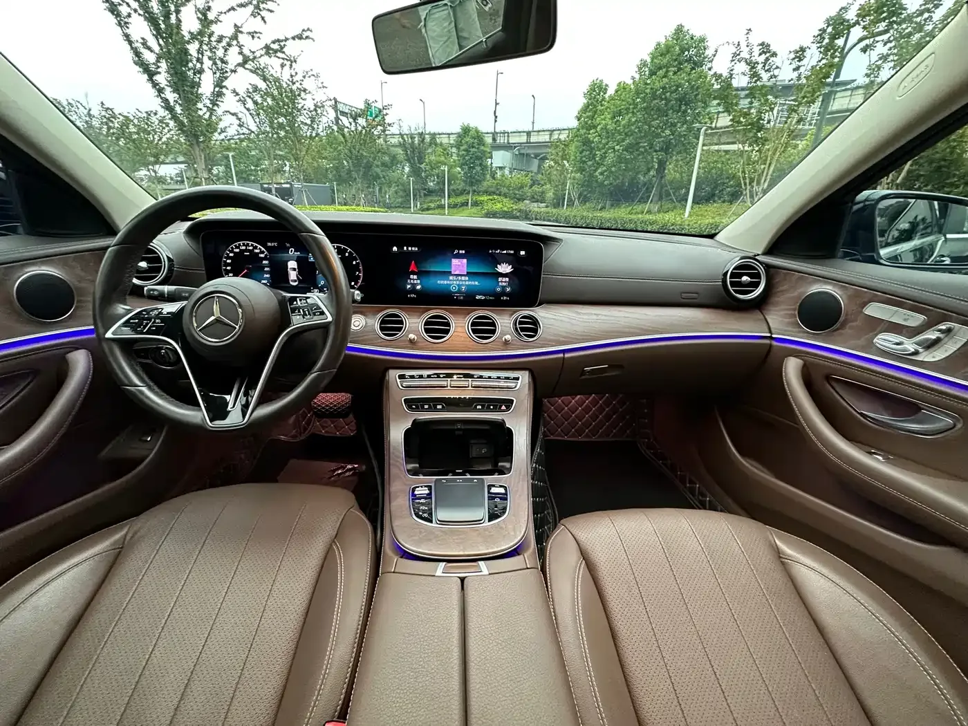 Mercedes-Benz Mercedes-Benz E-Class 2023 E 300 L Fashion — Фото автомобиля 8