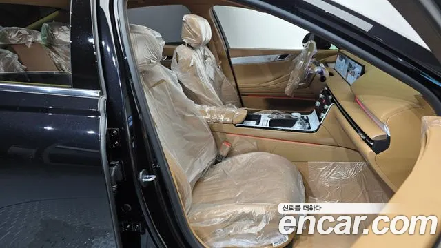 Genesis G80 Бензин 2.5 турбо AWD — Фото автомобиля 24