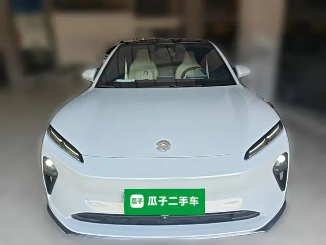 Nio ET5 Touring — Фото автомобиля 4
