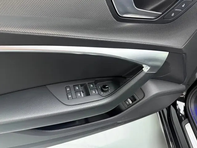 Audi Audi A6L 2022 40 TFSI Luxury Dynamic — Фото автомобиля 7