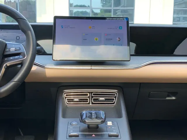 BYD Song Pro — Фото автомобиля 18