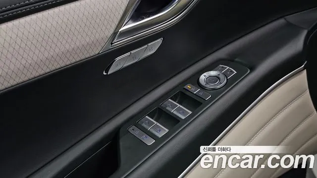 Genesis GV80 — Фото автомобиля 25