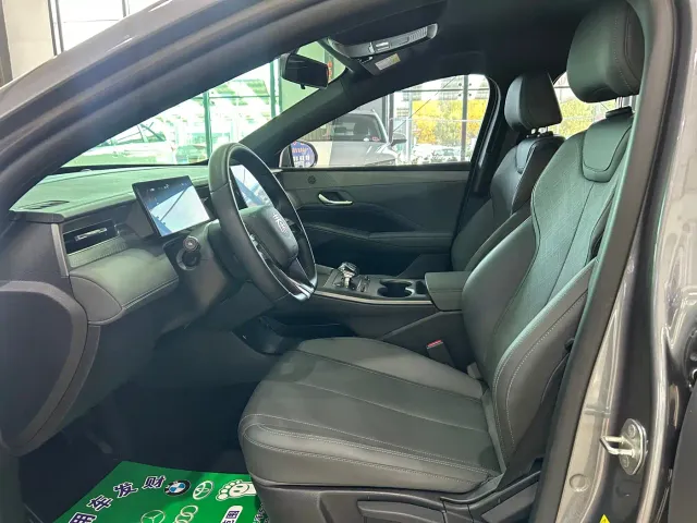 BYD Qin PLUS — Фото автомобиля 4