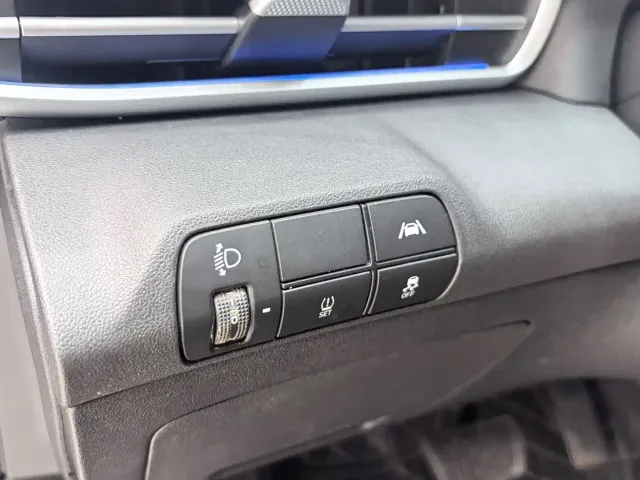 Hyundai Elantra — Фото автомобиля 11