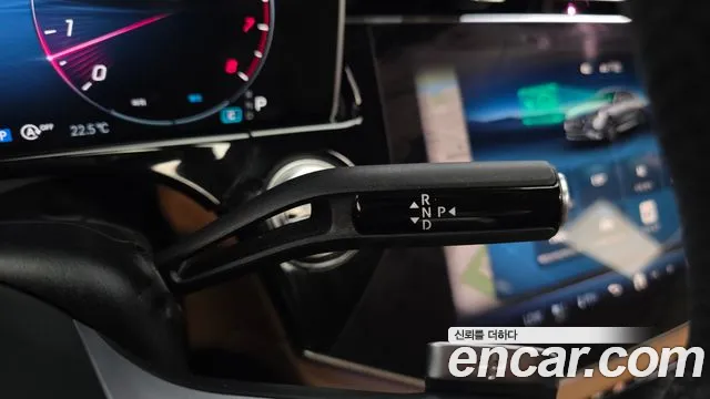 Mercedes-Benz E-Class E-класс W214 — Фото автомобиля 9