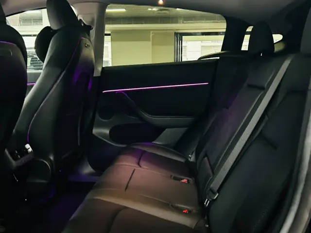 Tesla Model Y — Фото автомобиля 8