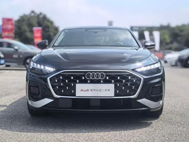 Audi A5L — Фото автомобиля 2