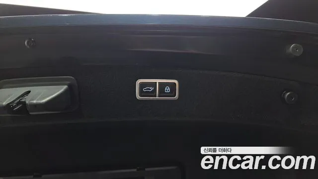 Genesis G80 Бензин 2.5 турбо AWD — Фото автомобиля 15