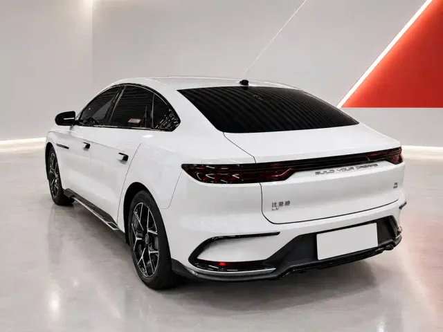 BYD Han — Фото автомобиля 4