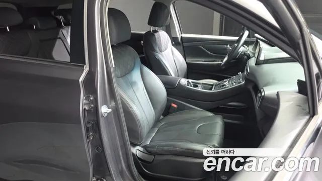 Hyundai Santafe Новый Santa Fe Дизель 2.2 4WD — Фото автомобиля 24