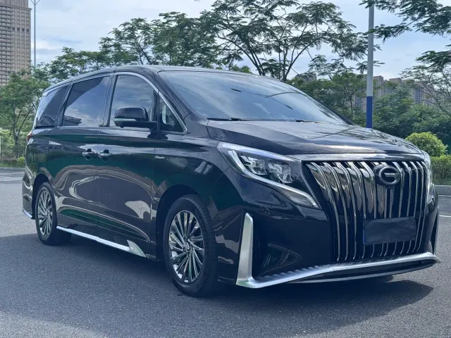 GAC Trumpchi M8 — Фото автомобиля 3