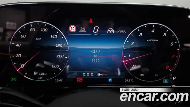 Mercedes-Benz E-Class E-класс W214 — Фото автомобиля 5