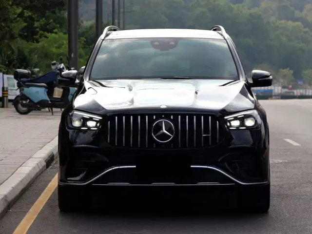 Mercedes-Benz GLE-Class AMG — Фото автомобиля 2