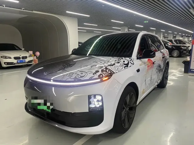 Фотография автомобиля — Li Auto L6