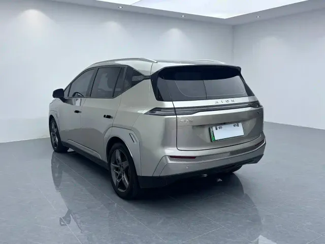 GAC Aion Y — Фото автомобиля 19