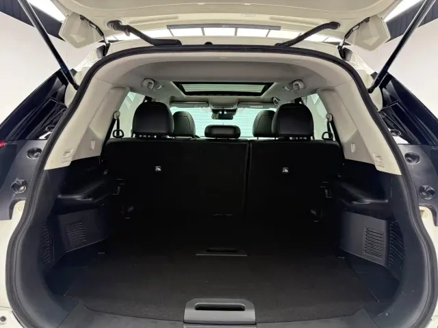 Nissan X-Trail — Фото автомобиля 9