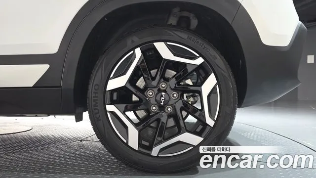 Kia Seltos New — Фото автомобиля 6