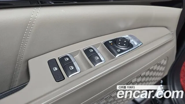 Kia Carnival 4th Gen — Фото автомобиля 30