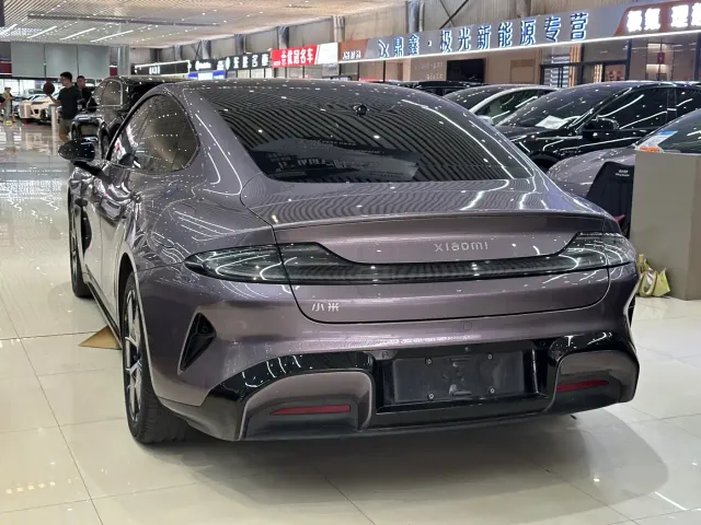 Xiaomi SU7 — Фото автомобиля 3