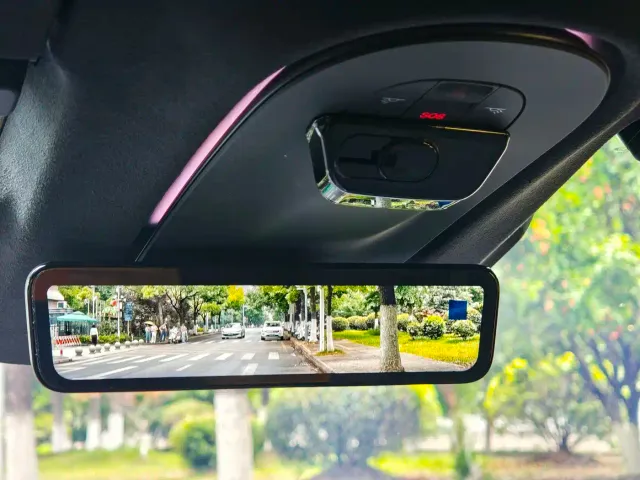 Avatr 12 — Фото автомобиля 10