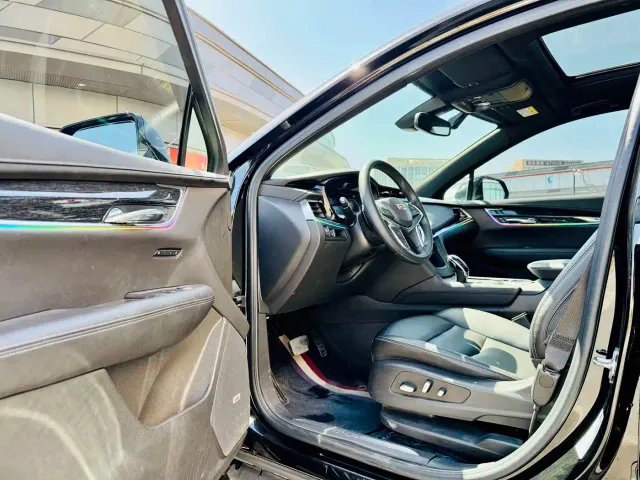 Cadillac XT5 — Фото автомобиля 10