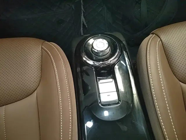 Wuling Bingo — Фото автомобиля 13
