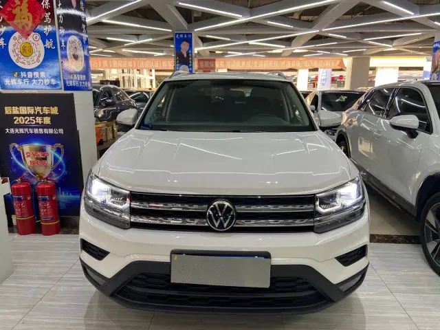 Volkswagen Tharu — Фото автомобиля 2