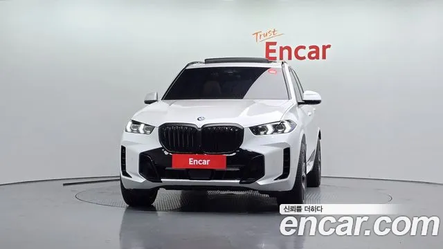 BMW X5 xDrive 40i M Sport — Фото автомобиля 3