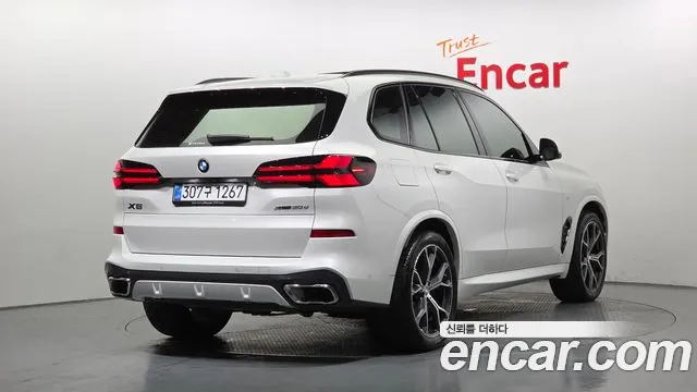 BMW X5 — Фото автомобиля 2