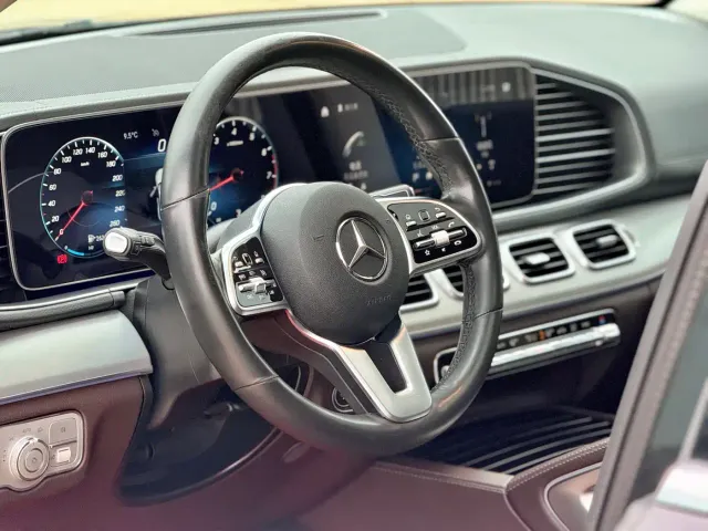 Mercedes-Benz GLE-Class — Фото автомобиля 11