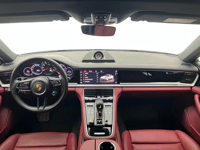 Porsche Panamera — Фото автомобиля 19
