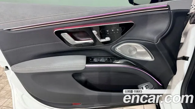 Mercedes-Benz EQS — Фото автомобиля 13
