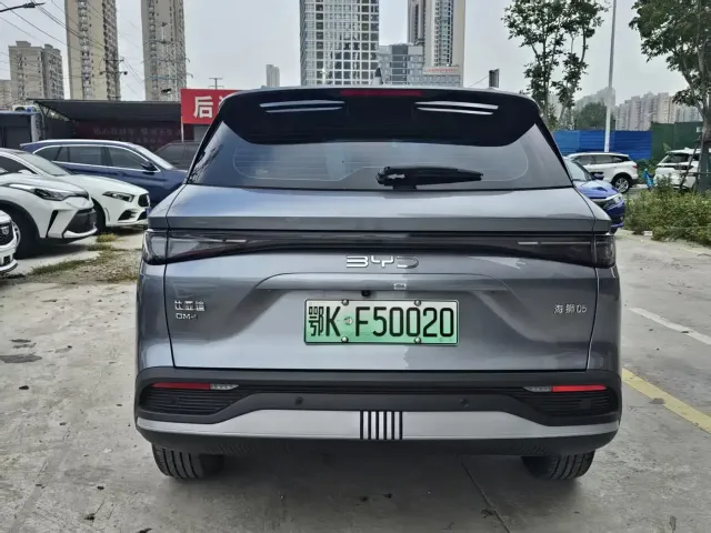 BYD Seal 05 DM-i — Фото автомобиля 8