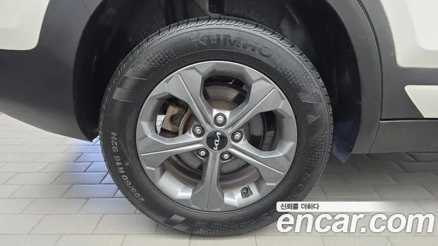 Kia Seltos Новый Seltos Бензин 2.0 2WD — Фото автомобиля 5