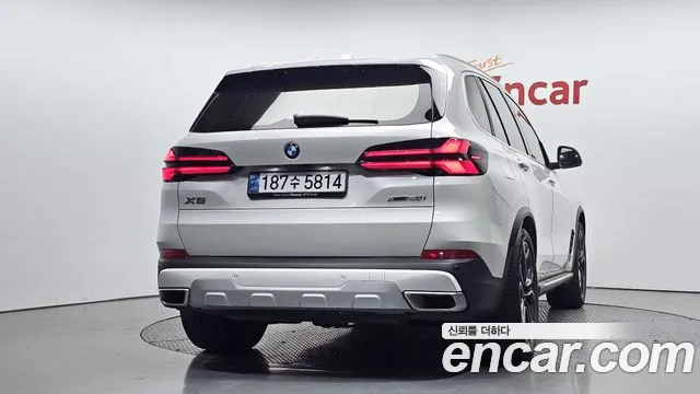 BMW X5 — Фото автомобиля 2