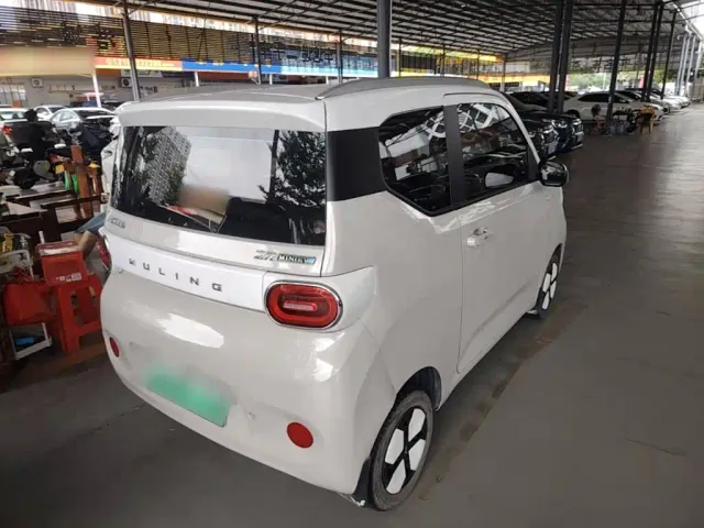 Wuling Hongguang Mini EV — Фото автомобиля 6