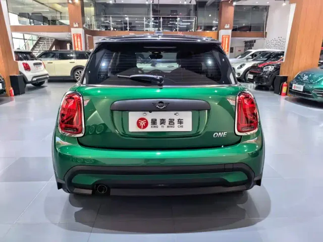 MINI Hatch — Фото автомобиля 4