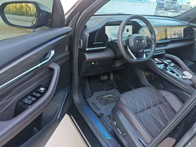 Geely Xingyue L — Фото автомобиля 15