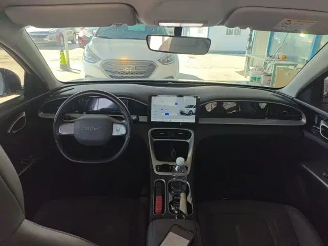 Geely Starry Wish — Фото автомобиля 9